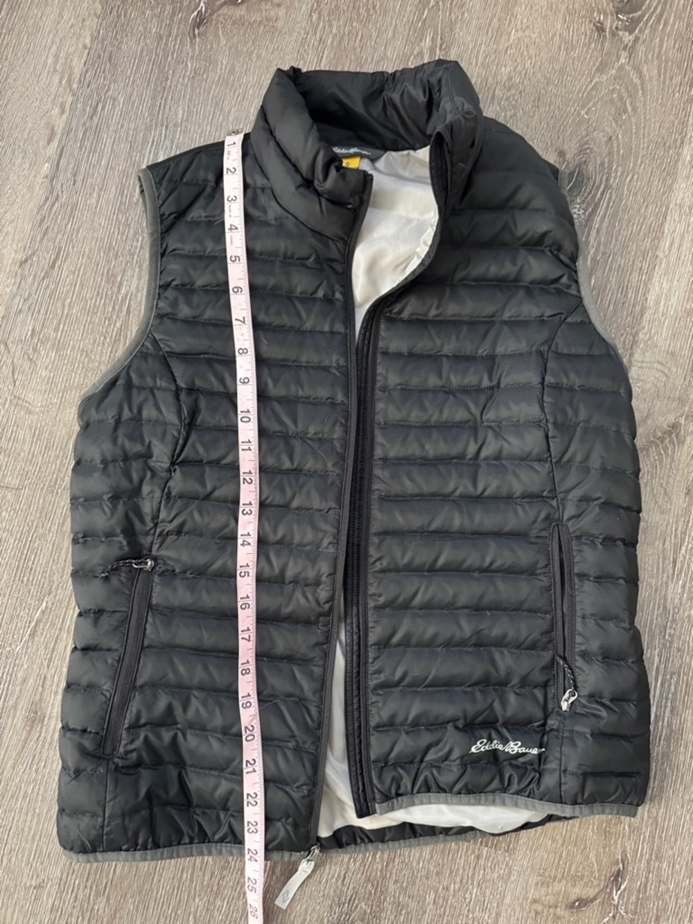 Eddie Bauer Black Quilted Packable Puffer Vest - Picture 3 of 3